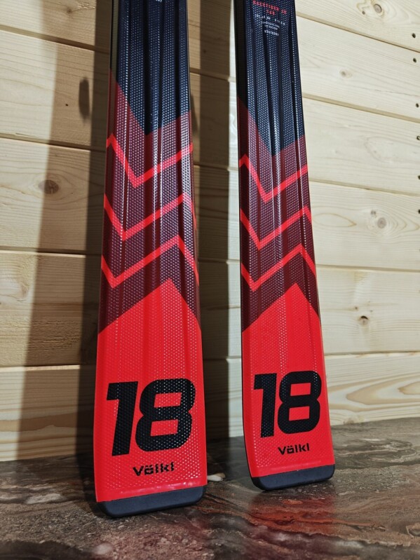 LYŽE VOLKL RACETIGER JR RED 160CM --MODEL 2025--